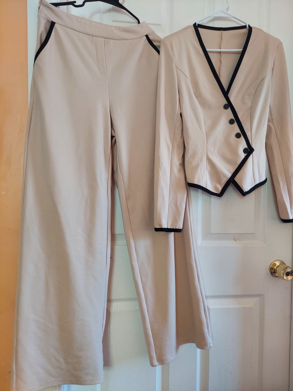 & Other Stories Beige Wide Leg Pants with Black Trim